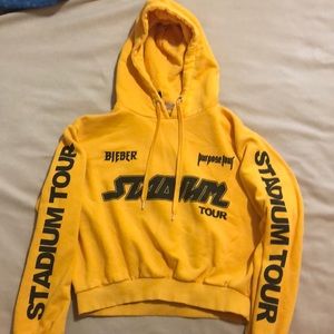 Women’s crop top hoodie